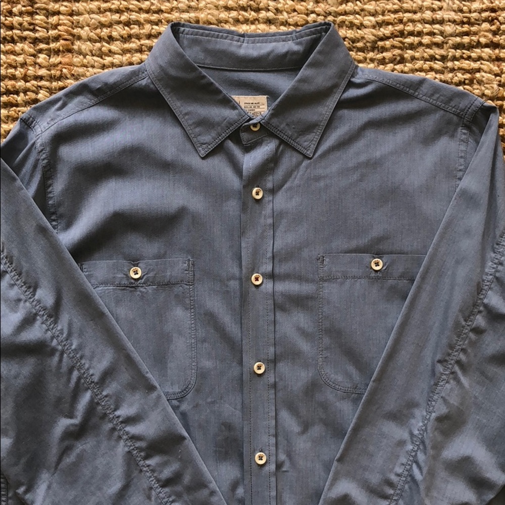 Howe Large Blue Button Up Shirt